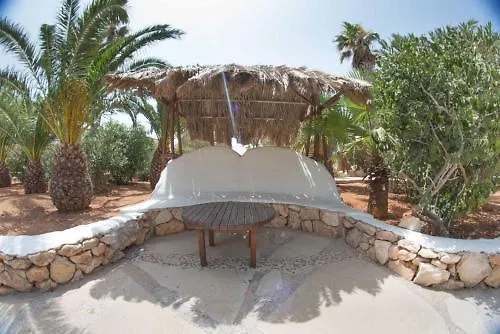 Cupola Bianca Resort Lampedusa 4*,